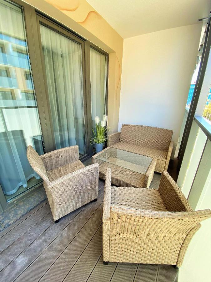 Apartamenty 214 Kasprowicza 20B Basen, Sauny,Fitness 코워브제크 외부 사진